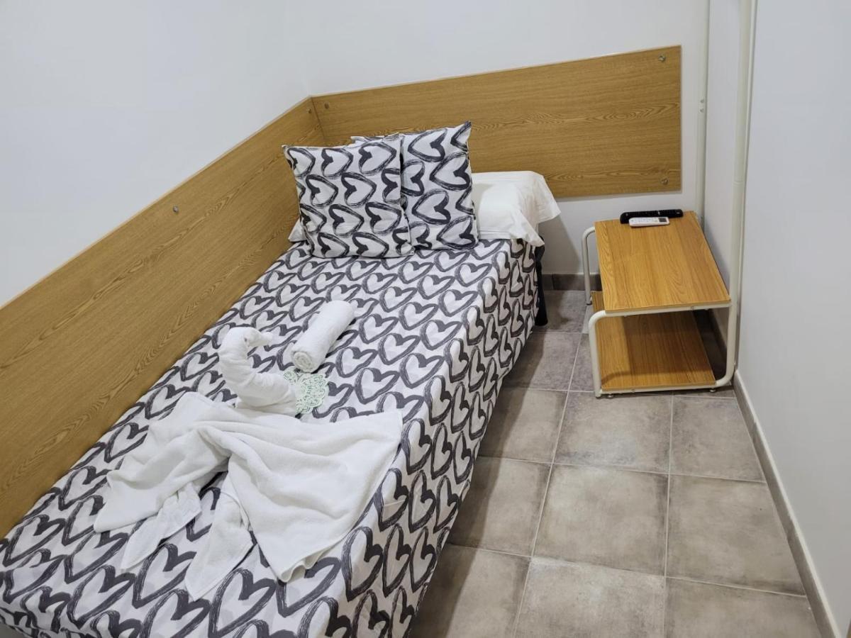 מלון מדריד Coliving New San Bernando מראה חיצוני תמונה