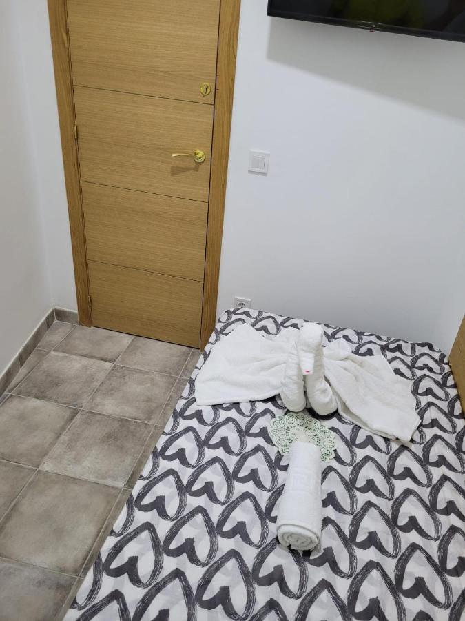 מלון מדריד Coliving New San Bernando מראה חיצוני תמונה