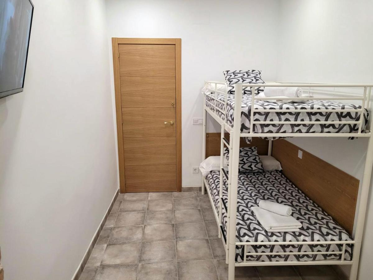 מלון מדריד Coliving New San Bernando מראה חיצוני תמונה